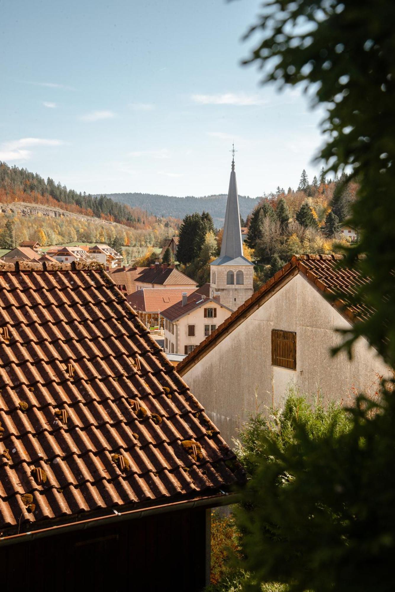 Terrasse Des Monts - Duplex Independant De Charme Lägenhet Les Hopitaux-Neufs Exteriör bild